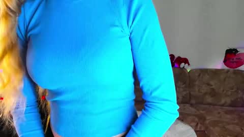 Snapshot of luna_evan chatting on 12/30/24, 12:09 luna_evan online show from 12/30/24, 12:09