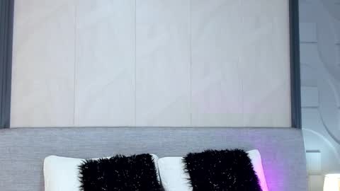 Snapshot of luna_fioree chatting on 01/15/25, 11:08  Luna Fioree  online show from 01/15/25, 11:08