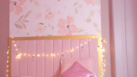 luna_hot_ass online show from 11/15/25, 02:42