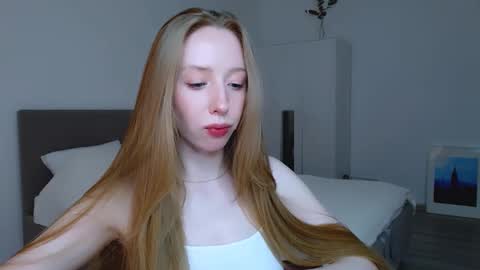 Snapshot of luna_insanity chatting on 02/01/25, 11:48 Luna online show from 02/01/25, 11:48