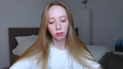 Snapshot of luna_insanity chatting on 02/03/25, 11:47 Luna online show from 02/03/25, 11:47