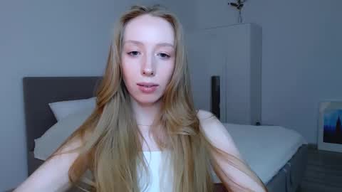 Snapshot of luna_insanity chatting on 02/06/25, 03:16 Luna online show from 02/06/25, 03:16