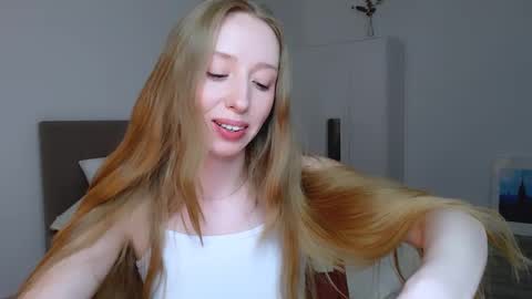 Snapshot of luna_insanity chatting on 02/10/25, 11:13 Luna online show from 02/10/25, 11:13