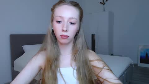 Snapshot of luna_insanity chatting on 02/20/25, 08:03 Luna online show from 02/20/25, 08:03