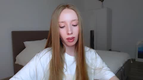 Snapshot of luna_insanity chatting on 02/27/25, 07:58 Luna online show from 02/27/25, 07:58