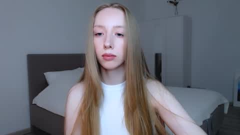 Snapshot of luna_insanity chatting on 03/10/25, 08:56 Luna online show from 03/10/25, 08:56