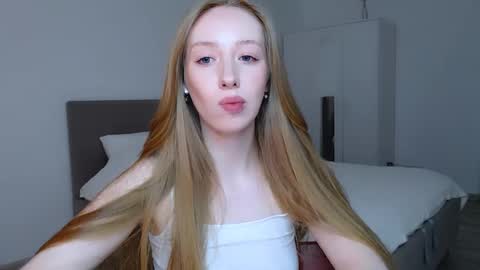 Snapshot of luna_insanity chatting on 03/12/25, 08:41 Luna online show from 03/12/25, 08:41