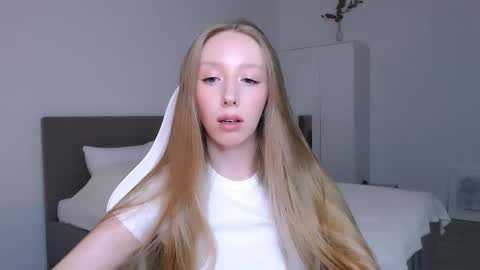 Snapshot of luna_insanity chatting on 11/03/25, 09:59 Luna online show from 11/03/25, 09:59