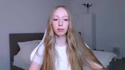 Snapshot of luna_insanity chatting on 01/31/26, 09:02 Luna online show from 01/31/26, 09:02