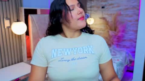 Luna  Jonez  online show from 11/14/25, 11:20