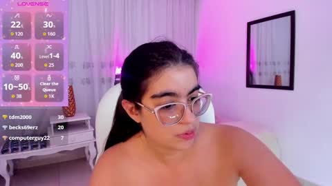 Luna online show from 03/02/26, 07:15