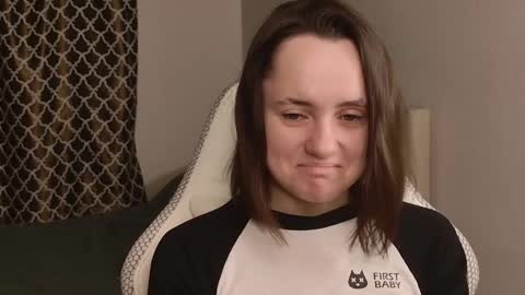 luna_loveeee online show from 11/20/25, 03:50