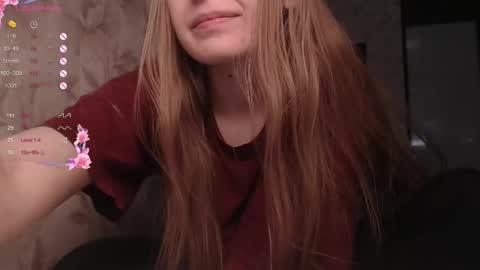 Luna online show from 04/18/26, 04:49