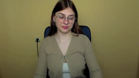 Luna online show from 05/05/26, 09:50