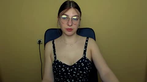 Luna online show from 05/08/26, 08:08