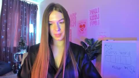 luna_lust_211 online show from 03/16/26, 05:55
