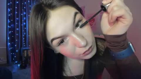 luna_lust_211 online show from 03/20/26, 04:28