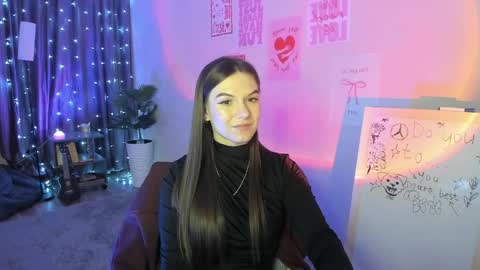 luna_lust_211 online show from 03/28/26, 04:28