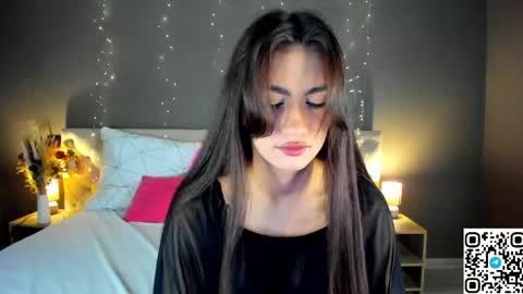 Adele online show from 04/21/26, 01:07