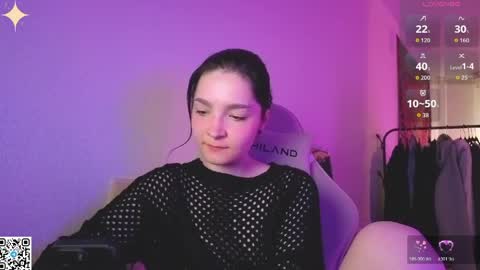 Luna online show from 04/11/26, 12:59