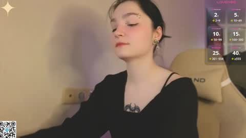 Luna online show from 04/23/26, 02:24