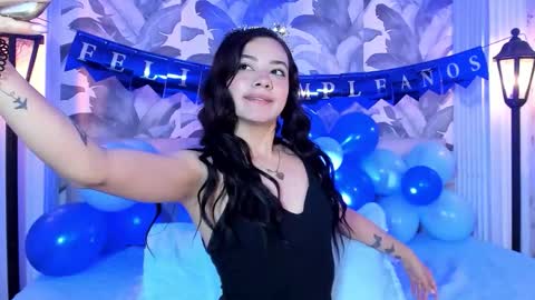 Luna Morgan online show from 09/17/25, 01:07