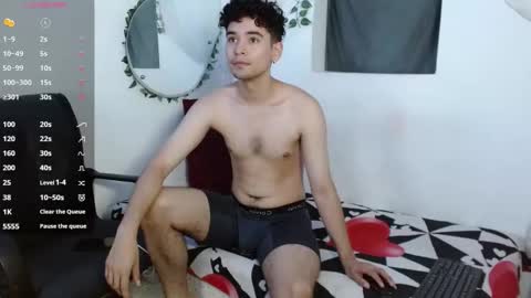 Luna and Rick online show from 12/21/25, 06:59