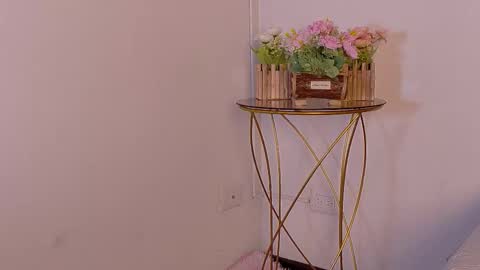   online show from 09/18/25, 09:06