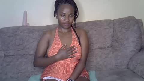 Snapshot of luna_peachy chatting on 07/16/26, 12:27 luna_peachy online show from 07/16/26, 12:27