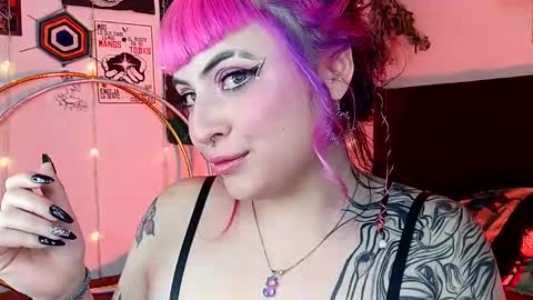 MISS LUNA  online show from 01/23/25, 05:56