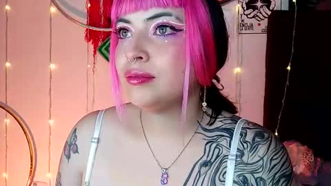 MISS LUNA  online show from 01/31/25, 09:16