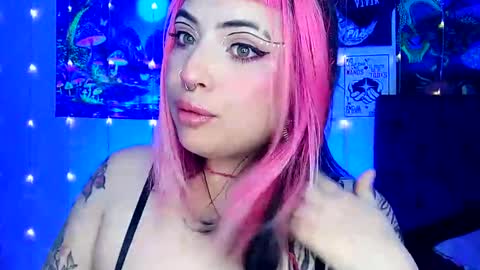 MISS LUNA  online show from 02/23/25, 04:17