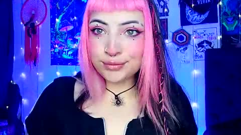 MISS LUNA  online show from 02/26/25, 08:04