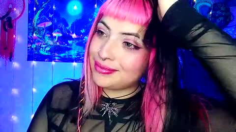 MISS LUNA  online show from 03/06/25, 07:47