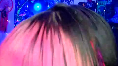 MISS LUNA  online show from 03/06/25, 07:32