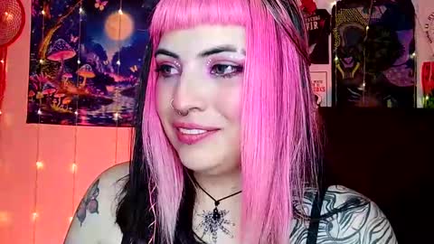 MISS LUNA  online show from 03/07/25, 05:51