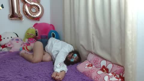 luna_rios69 online show from 02/11/26, 11:54