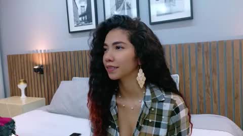 LUNA  online show from 11/28/25, 01:25