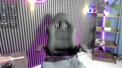 Luna Rosse  online show from 04/22/26, 12:28