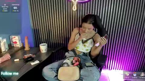 Luna Rosse  online show from 04/23/26, 01:02