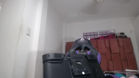 Luna online show from 12/04/24, 09:24