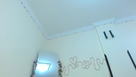 Luna Rougets online show from 04/06/26, 02:29