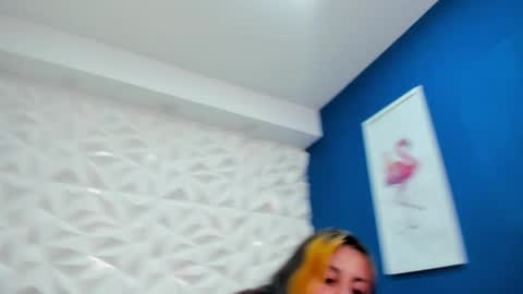 Luna  online show from 04/15/26, 07:58