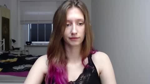 Snapshot of luna_xsensual chatting on 11/12/25, 07:09 L U N A online show from 11/12/25, 07:09