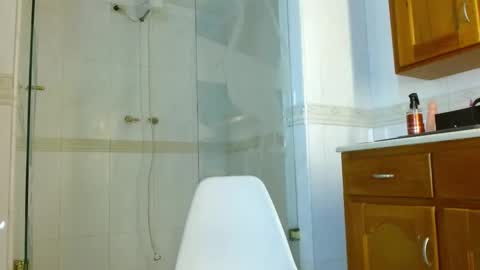 Snapshot of lunaa_collins chatting on 02/07/26, 05:16 Luna Collins online show from 02/07/26, 05:16