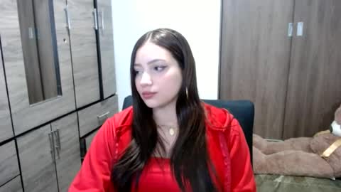 Snapshot of lunaa_sub chatting on 07/01/26, 08:08 lunaa_sub online show from 07/01/26, 08:08