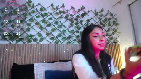 lunaaa_07 online show from 05/26/26, 03:57