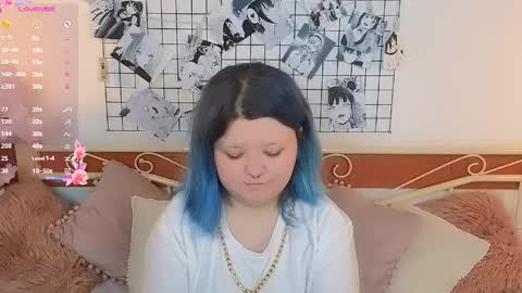 Snapshot of lunaar_ chatting on 05/07/26, 05:46 Luna online show from 05/07/26, 05:46