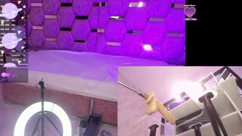 Luna online show from 11/30/25, 08:57