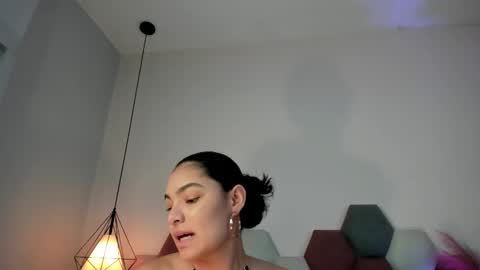 Snapshot of lunaaspen chatting on 12/20/25, 02:35 Luna Aspen online show from 12/20/25, 02:35